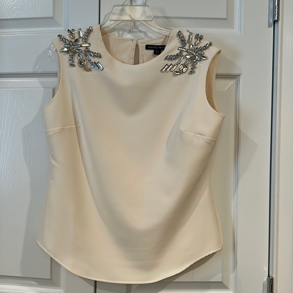 Elegant top with crystal details